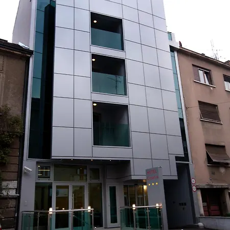 Hotel Croatia-2