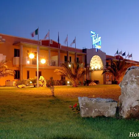 Hotel Thàlas Club-3