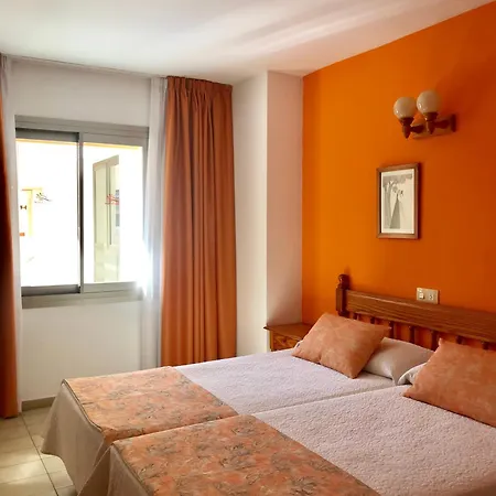 Apartamentos Jovial-3