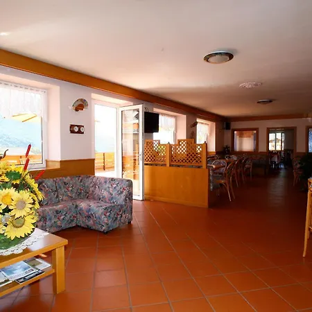 Hotel Garnì Villanova-3