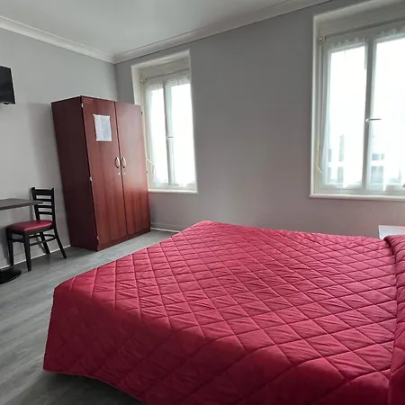 Hotel des Sports-2
