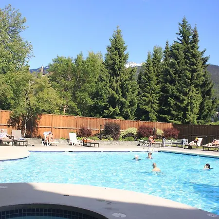 99 Per Night Oct 21 - Nov 18 Whistler Cascade Lodge Wifi Cable Tv Pool 2 Hot Tubs Sauna Change Rooms Gym Ski & Bike Storage Room-2