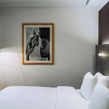 Pentahotel Reading-3