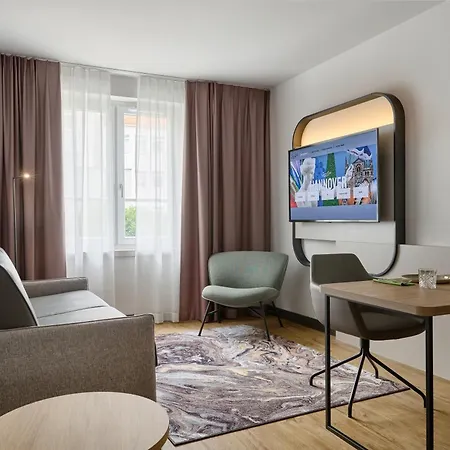 June Six Hotel Hannover City-2