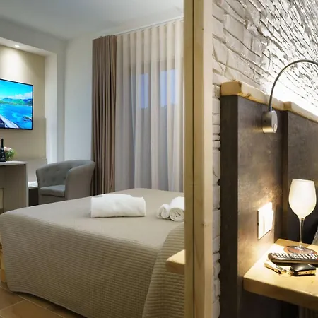 Chalet n5 Guest House- Ombrellone GRATIS incluso a Catanzaro Lido--2