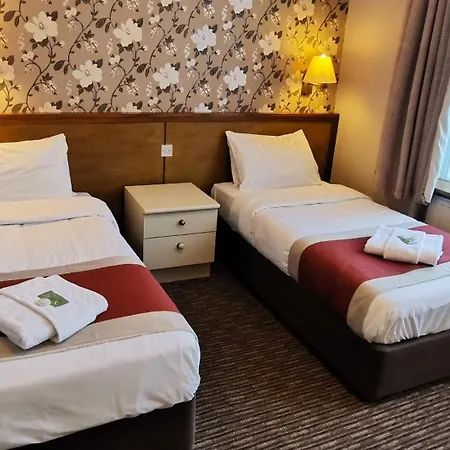 Russell Hotel-2