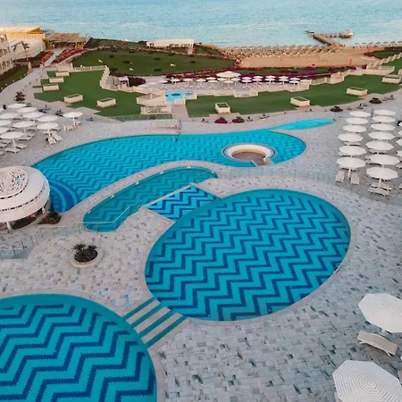Sirena Beach Resort & Spa-2