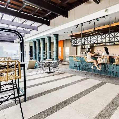 Harolds Hotel Quezon City-2