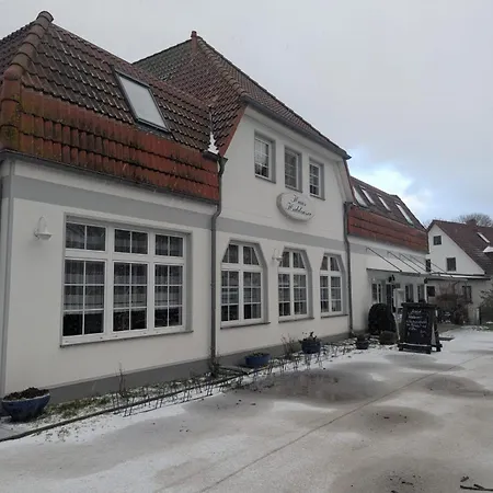 Pension&Restaurant Haus Hiddensee-3