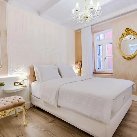 Madame Hortense Boutique Ηotel-3