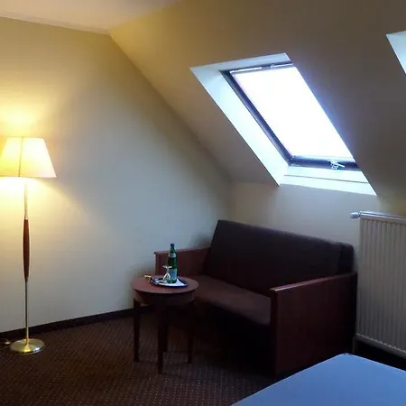 City Hotel-2