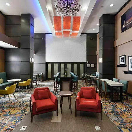 Hampton Inn And Suites Tulsa Central-2