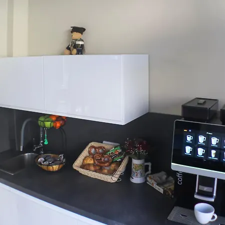 Nu Wave Hotel Berlin - Digital Check-In 2025-2