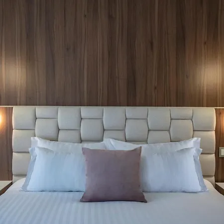 Le Cetai Cannes Beach Hotel-2