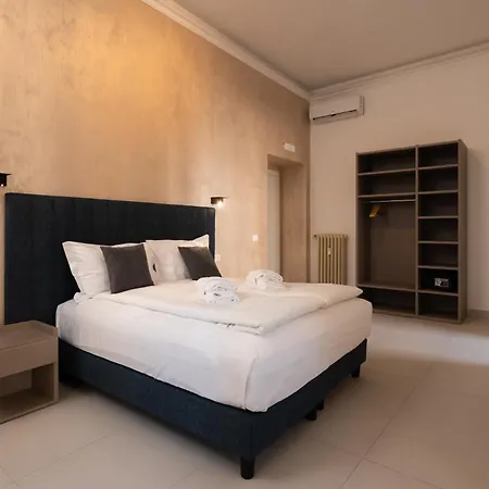 Alida Rooms-2
