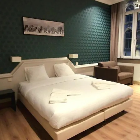 Hotel La Pomme D'Or-2