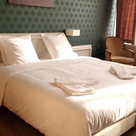 Hotel La Pomme D'Or-3