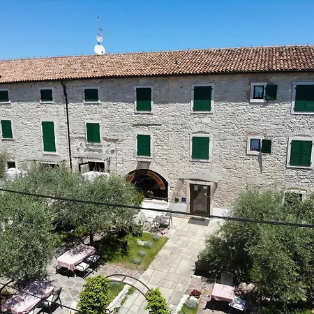 Casa Romantica La Parenzana-3
