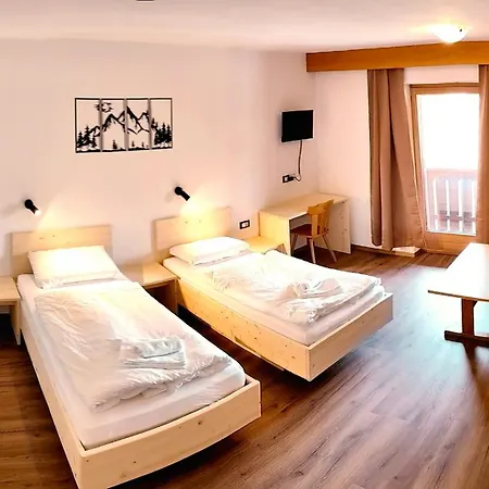 Alpin Hotel & Restaurant Frara-3
