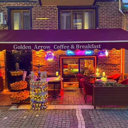 Golden Arrow Hotel-3