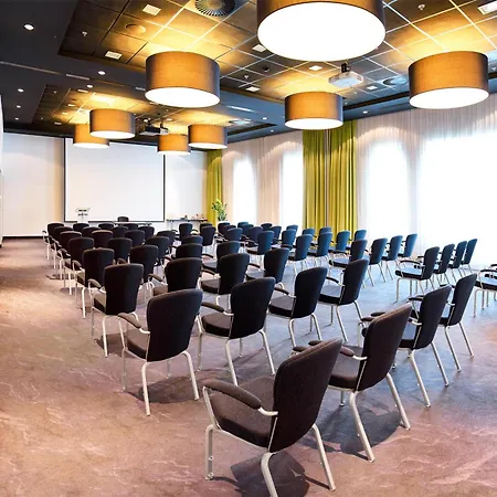 Park Inn By Radisson Leuven-2