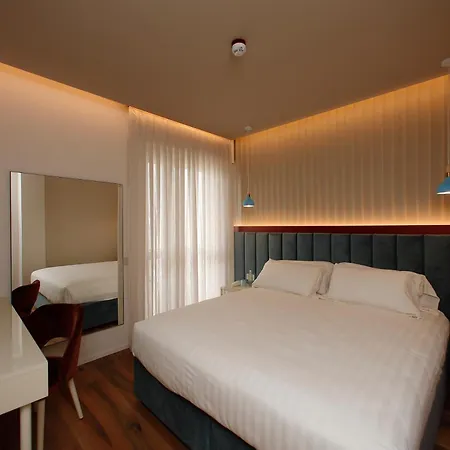 Hotel Unico By Dori-3