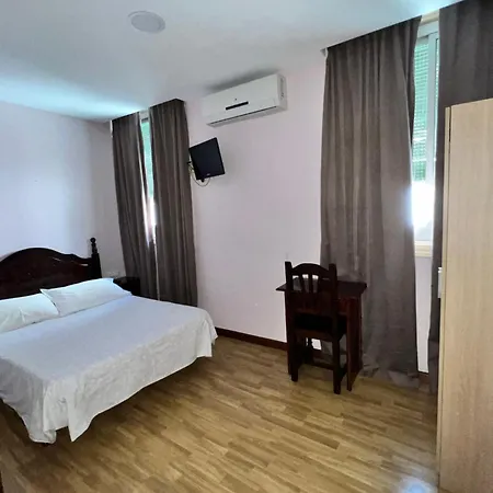 Hostal Río Paraná-3