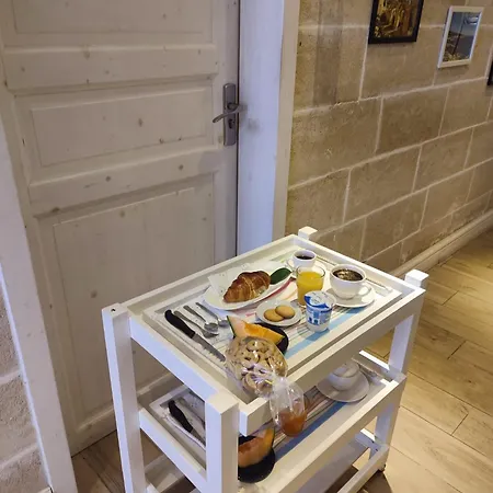 B&B Suites Via del Mare-3
