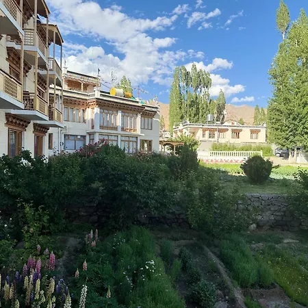 Raku Guest House - A Peaceful Stay In The Heart Of Leh-2