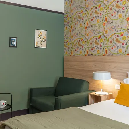 Hotel De France, Un Hotel Ammi-3