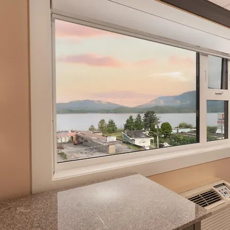 Prestige Oceanview Hotel Prince Rupert-3