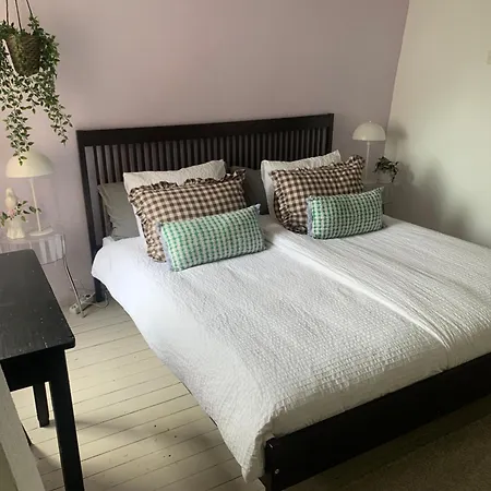 B&B Vintage Room-2