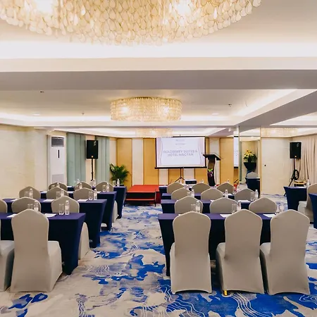 Goldberry Suites & Hotel Mactan-3