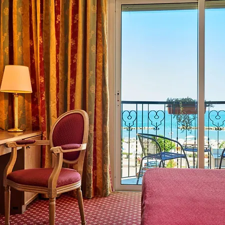 Hotel Bristol-2