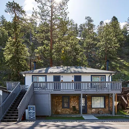 Misty Mountain Lodge-3