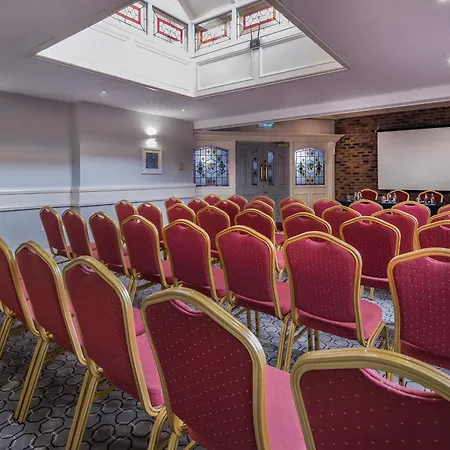 Treacys Oakwood Hotel, Shannon-3