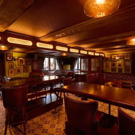 Wellington Temple Bar-2