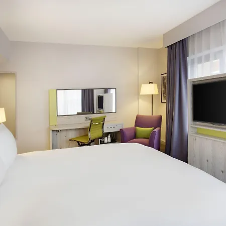 Leonardo Hotel Manchester Central-2