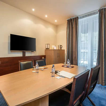 Hotel Terminus Montparnasse-3
