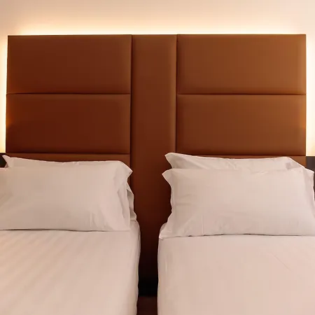 London Hotel-3