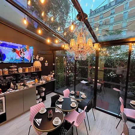 Glam'S Hotel-3