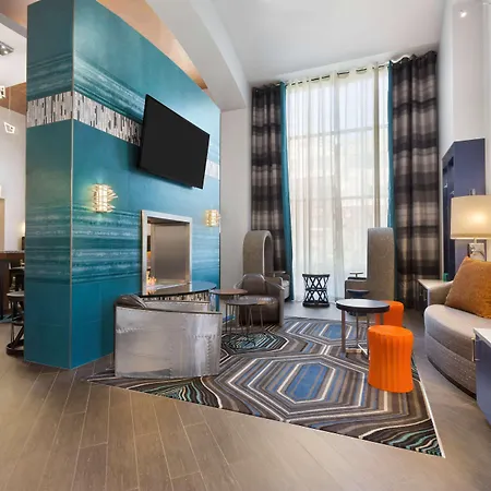 Hampton Inn & Suites Herndon-Reston-3