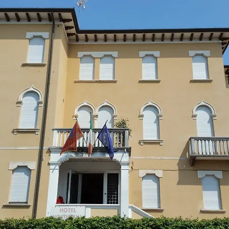 Hotel Montepiana-3