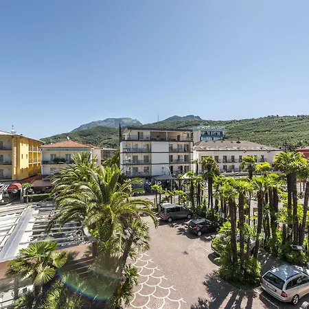 Parc Hotel Flora S-2