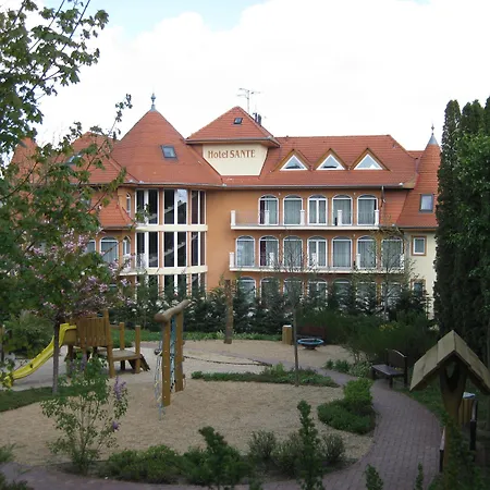 Sante Heviz-2