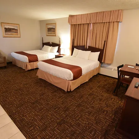 Travelodge By Wyndham North Battleford-3
