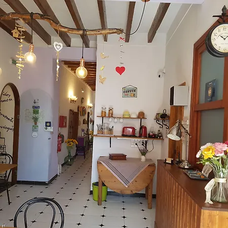 Hostal Ca'N Tiu-3
