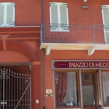 Hotel Palazzo Di Mezzo-2