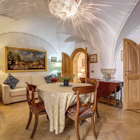 Navona Gallery Suites-3