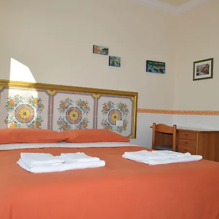 Le Ginestre di Capri BB&Holiday House-2